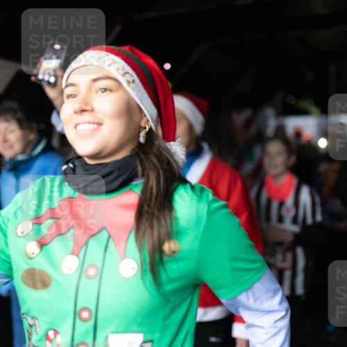 07.12.2025 - St. Pauli X-Mass-Run No. 15 Michael Strokosch http://msf.ph/oto/9362761 07.12.2025 11:13:20 Laufen  meine-sportfotos.de