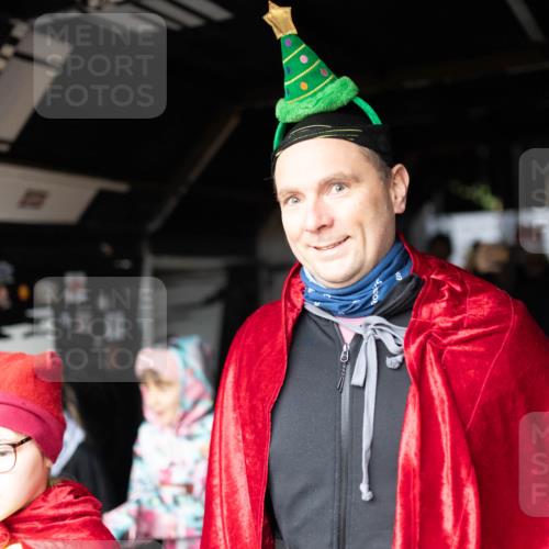07.12.2025 - St. Pauli X-Mass-Run No. 15 Michael Strokosch http://msf.ph/oto/9362824 07.12.2025 11:13:39 Laufen  meine-sportfotos.de