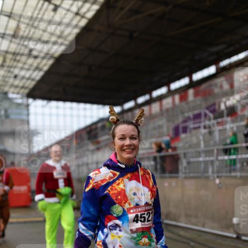 07.12.2025 - St. Pauli X-Mass-Run No. 15 Michael Strokosch http://msf.ph/oto/9362961 07.12.2025 11:20:38 Laufen 452 meine-sportfotos.de