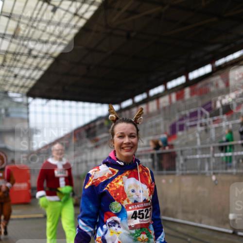 07.12.2025 - St. Pauli X-Mass-Run No. 15 Michael Strokosch http://msf.ph/oto/9362962 07.12.2025 11:20:38 Laufen 452 meine-sportfotos.de