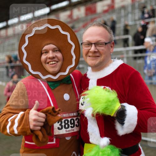 07.12.2025 - St. Pauli X-Mass-Run No. 15 Michael Strokosch http://msf.ph/oto/9362984 07.12.2025 11:20:45 Laufen 15, 3893 meine-sportfotos.de