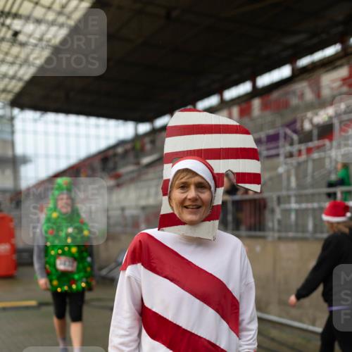 07.12.2025 - St. Pauli X-Mass-Run No. 15 Michael Strokosch http://msf.ph/oto/9362997 07.12.2025 11:20:57 Laufen  meine-sportfotos.de