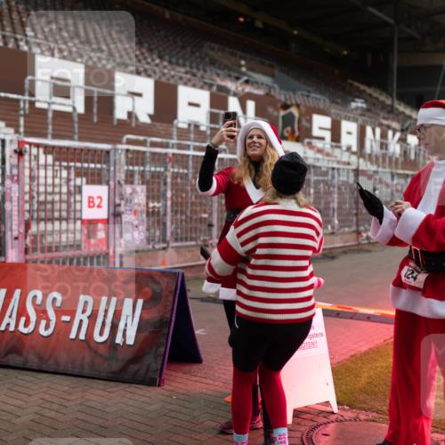 07.12.2025 - St. Pauli X-Mass-Run No. 15 Michael Strokosch http://msf.ph/oto/9363177 07.12.2025 11:48:01 Laufen 2, 124 meine-sportfotos.de