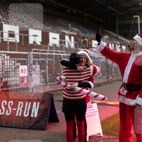 07.12.2025 - St. Pauli X-Mass-Run No. 15 Michael Strokosch http://msf.ph/oto/9363197 07.12.2025 11:48:03 Laufen 82, 2, 124 meine-sportfotos.de
