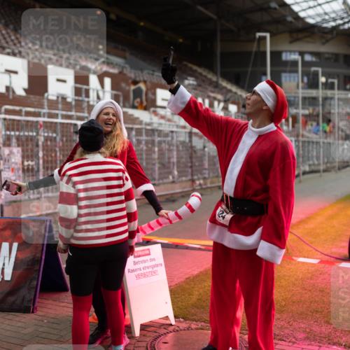07.12.2025 - St. Pauli X-Mass-Run No. 15 Michael Strokosch http://msf.ph/oto/9363222 07.12.2025 11:48:06 Laufen 2 meine-sportfotos.de