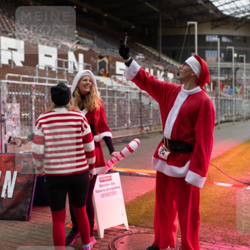 07.12.2025 - St. Pauli X-Mass-Run No. 15 Michael Strokosch http://msf.ph/oto/9363226 07.12.2025 11:48:06 Laufen 2, 62 meine-sportfotos.de