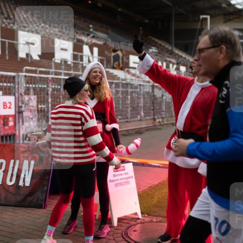 07.12.2025 - St. Pauli X-Mass-Run No. 15 Michael Strokosch http://msf.ph/oto/9363230 07.12.2025 11:48:07 Laufen 2 meine-sportfotos.de