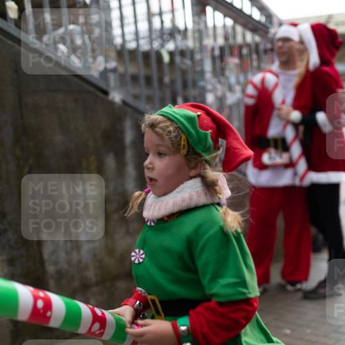 07.12.2025 - St. Pauli X-Mass-Run No. 15 Michael Strokosch http://msf.ph/oto/9363255 07.12.2025 11:48:42 Laufen 195 meine-sportfotos.de