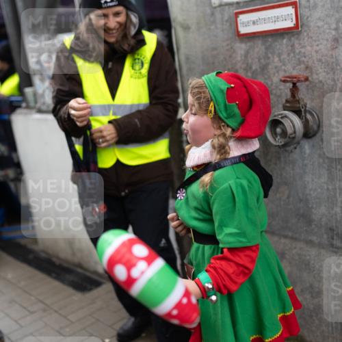 07.12.2025 - St. Pauli X-Mass-Run No. 15 Michael Strokosch http://msf.ph/oto/9363290 07.12.2025 11:48:47 Laufen 15 meine-sportfotos.de