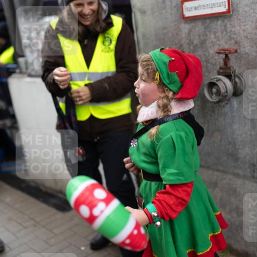 07.12.2025 - St. Pauli X-Mass-Run No. 15 Michael Strokosch http://msf.ph/oto/9363291 07.12.2025 11:48:47 Laufen 15 meine-sportfotos.de
