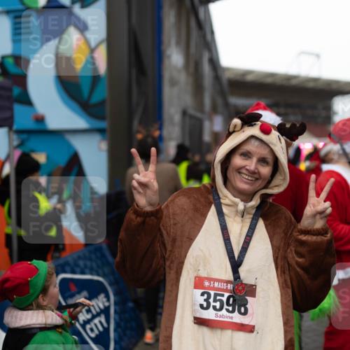 07.12.2025 - St. Pauli X-Mass-Run No. 15 Michael Strokosch http://msf.ph/oto/9363294 07.12.2025 11:49:12 Laufen 452, 3598 meine-sportfotos.de