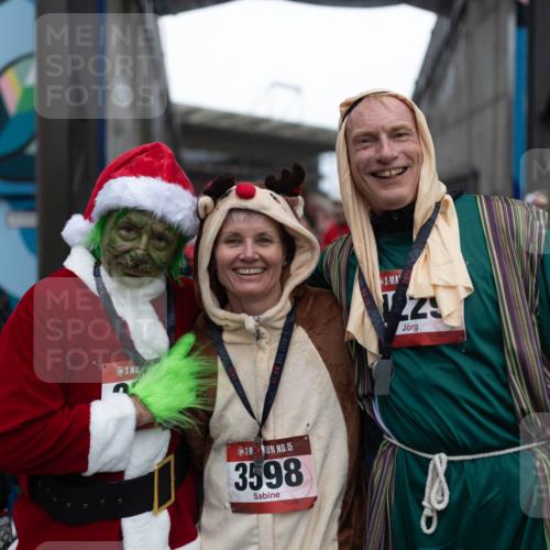 07.12.2025 - St. Pauli X-Mass-Run No. 15 Michael Strokosch http://msf.ph/oto/9363311 07.12.2025 11:49:19 Laufen 15, 3598 meine-sportfotos.de