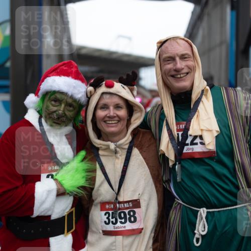 07.12.2025 - St. Pauli X-Mass-Run No. 15 Michael Strokosch http://msf.ph/oto/9363315 07.12.2025 11:49:19 Laufen 15, 3598 meine-sportfotos.de