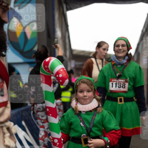 07.12.2025 - St. Pauli X-Mass-Run No. 15 Michael Strokosch http://msf.ph/oto/9363339 07.12.2025 11:50:04 Laufen 15, 1195, 2025, 1138 meine-sportfotos.de