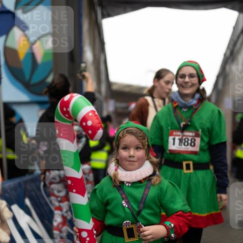 07.12.2025 - St. Pauli X-Mass-Run No. 15 Michael Strokosch http://msf.ph/oto/9363342 07.12.2025 11:50:04 Laufen 15, 1195, 2025, 1188 meine-sportfotos.de