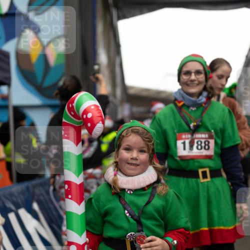 07.12.2025 - St. Pauli X-Mass-Run No. 15 Michael Strokosch http://msf.ph/oto/9363348 07.12.2025 11:50:05 Laufen 15, 1195, 7, 2025, 1, 88 meine-sportfotos.de