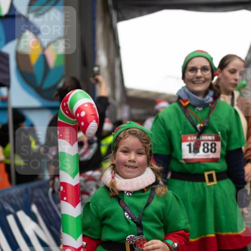 07.12.2025 - St. Pauli X-Mass-Run No. 15 Michael Strokosch http://msf.ph/oto/9363353 07.12.2025 11:50:05 Laufen 15, 1195, 7, 2025, 1, 88 meine-sportfotos.de