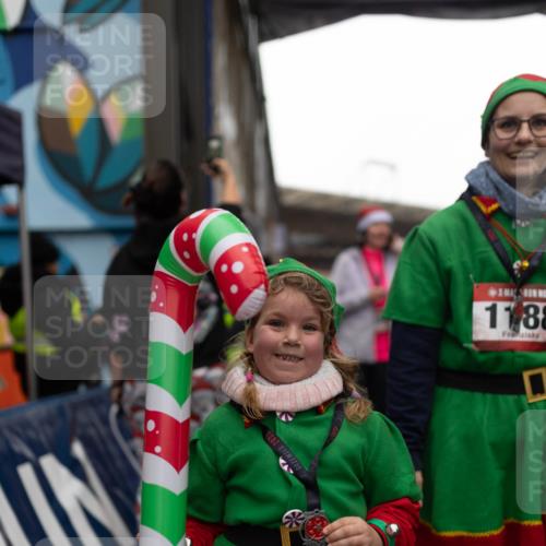 07.12.2025 - St. Pauli X-Mass-Run No. 15 Michael Strokosch http://msf.ph/oto/9363357 07.12.2025 11:50:05 Laufen 15, 1195, 2025, 1188 meine-sportfotos.de