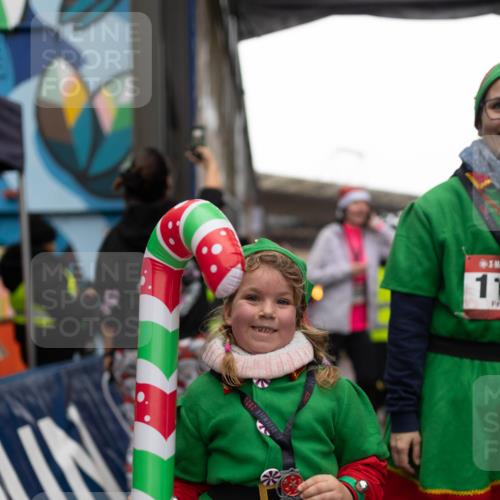 07.12.2025 - St. Pauli X-Mass-Run No. 15 Michael Strokosch http://msf.ph/oto/9363360 07.12.2025 11:50:05 Laufen 15, 1195, 2025, 11 meine-sportfotos.de