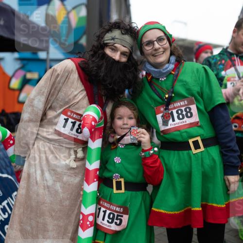 07.12.2025 - St. Pauli X-Mass-Run No. 15 Michael Strokosch http://msf.ph/oto/9363387 07.12.2025 11:50:14 Laufen 118, 15, 1195, 5202, 83832, 15, 188 meine-sportfotos.de