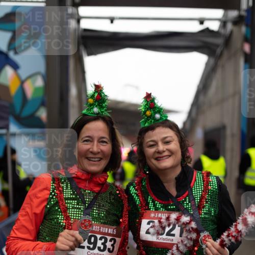 07.12.2025 - St. Pauli X-Mass-Run No. 15 Michael Strokosch http://msf.ph/oto/9363400 07.12.2025 11:50:21 Laufen 15, 2321, 933 meine-sportfotos.de