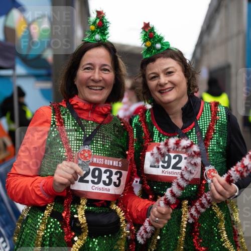 07.12.2025 - St. Pauli X-Mass-Run No. 15 Michael Strokosch http://msf.ph/oto/9363422 07.12.2025 11:50:23 Laufen 15, 2933, 192 meine-sportfotos.de