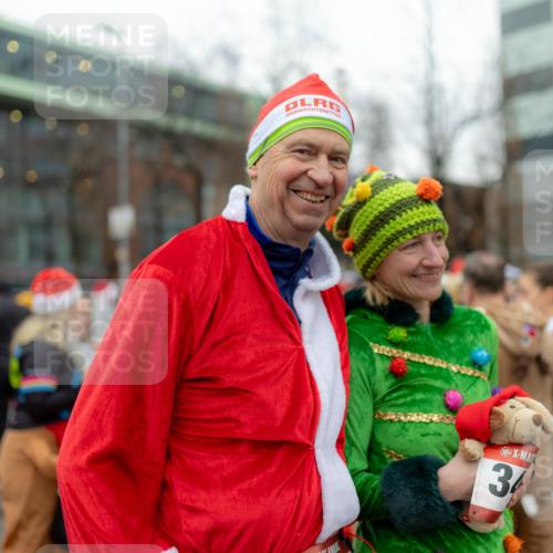 07.12.2025 - St. Pauli X-Mass-Run No. 15 Michael Strokosch http://msf.ph/oto/9363473 07.12.2025 11:58:12 Laufen 34 meine-sportfotos.de