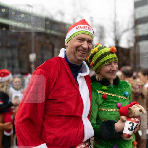 07.12.2025 - St. Pauli X-Mass-Run No. 15 Michael Strokosch http://msf.ph/oto/9363481 07.12.2025 11:58:12 Laufen 3 meine-sportfotos.de