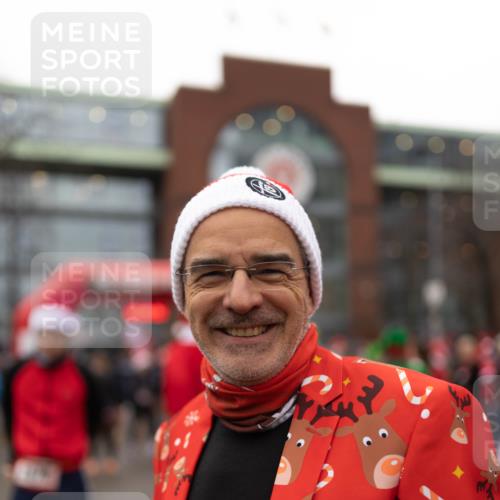 07.12.2025 - St. Pauli X-Mass-Run No. 15 Michael Strokosch http://msf.ph/oto/9363483 07.12.2025 11:58:34 Laufen  meine-sportfotos.de