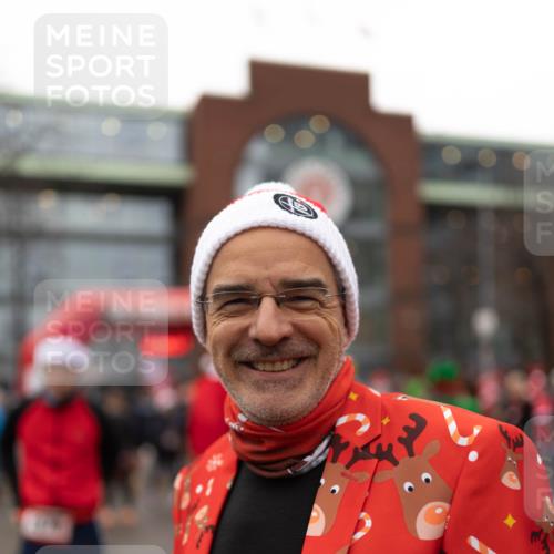 07.12.2025 - St. Pauli X-Mass-Run No. 15 Michael Strokosch http://msf.ph/oto/9363487 07.12.2025 11:58:35 Laufen  meine-sportfotos.de