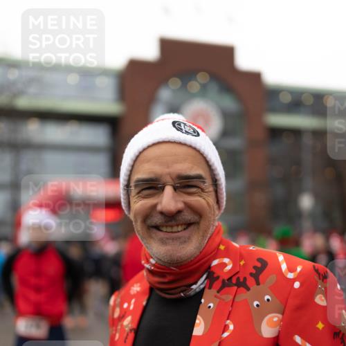 07.12.2025 - St. Pauli X-Mass-Run No. 15 Michael Strokosch http://msf.ph/oto/9363492 07.12.2025 11:58:35 Laufen  meine-sportfotos.de