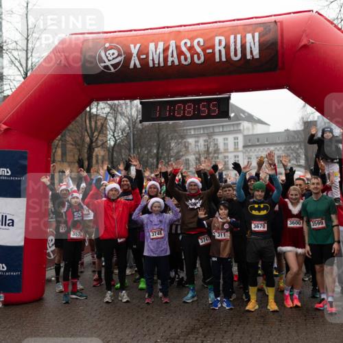 07.12.2025 - St. Pauli X-Mass-Run No. 15 Michael Strokosch http://msf.ph/oto/9363570 07.12.2025 12:08:53 Laufen 27, 79, 3575, 00, 08, 55, 3748, 3747, 3600, 3670, 311, 3599 meine-sportfotos.de