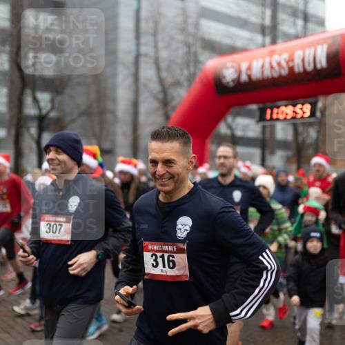 07.12.2025 - St. Pauli X-Mass-Run No. 15 Michael Strokosch http://msf.ph/oto/9363595 07.12.2025 12:09:58 Laufen 307, 11, 09, 59, 15, 316 meine-sportfotos.de