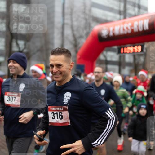 07.12.2025 - St. Pauli X-Mass-Run No. 15 Michael Strokosch http://msf.ph/oto/9363598 07.12.2025 12:09:58 Laufen 307, 307, 15, 316, 110859 meine-sportfotos.de