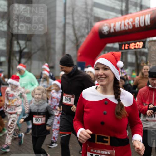 07.12.2025 - St. Pauli X-Mass-Run No. 15 Michael Strokosch http://msf.ph/oto/9363620 07.12.2025 12:10:07 Laufen 3125, 901, 898, 16, 10, 09, 15, 318 meine-sportfotos.de