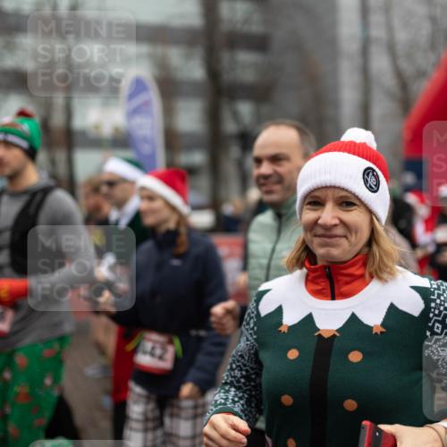 07.12.2025 - St. Pauli X-Mass-Run No. 15 Michael Strokosch http://msf.ph/oto/9363653 07.12.2025 12:10:28 Laufen 142 meine-sportfotos.de