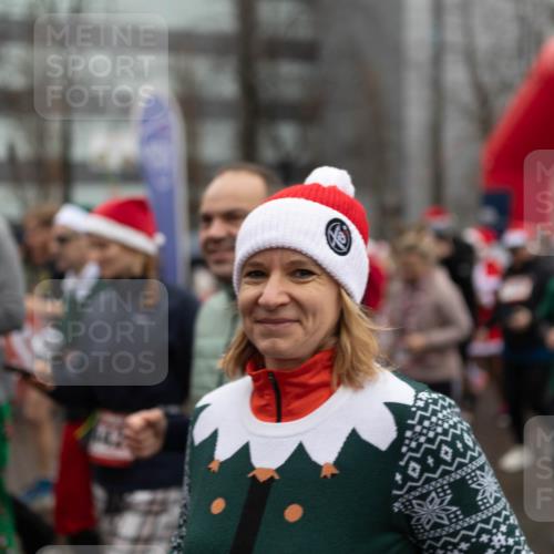 07.12.2025 - St. Pauli X-Mass-Run No. 15 Michael Strokosch http://msf.ph/oto/9363657 07.12.2025 12:10:29 Laufen  meine-sportfotos.de