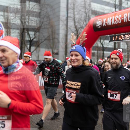 07.12.2025 - St. Pauli X-Mass-Run No. 15 Michael Strokosch http://msf.ph/oto/9363688 07.12.2025 12:10:37 Laufen 125, 11, 10, 39, 564, 99, 5, 987, 1622 meine-sportfotos.de