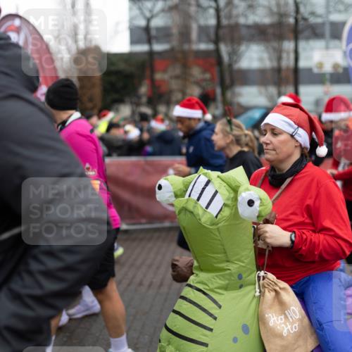 07.12.2025 - St. Pauli X-Mass-Run No. 15 Michael Strokosch http://msf.ph/oto/9363689 07.12.2025 12:10:41 Laufen  meine-sportfotos.de
