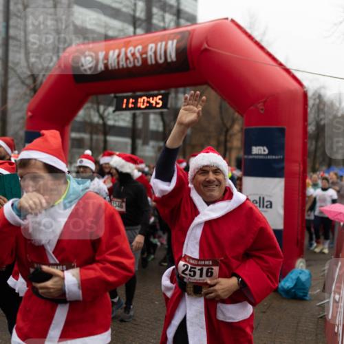 07.12.2025 - St. Pauli X-Mass-Run No. 15 Michael Strokosch http://msf.ph/oto/9363698 07.12.2025 12:10:43 Laufen 1, 10, 45, 2346, 15, 2516 meine-sportfotos.de