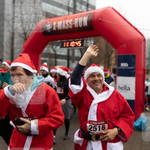07.12.2025 - St. Pauli X-Mass-Run No. 15 Michael Strokosch http://msf.ph/oto/9363701 07.12.2025 12:10:43 Laufen 12, 10, 45, 15, 15, 2516 meine-sportfotos.de