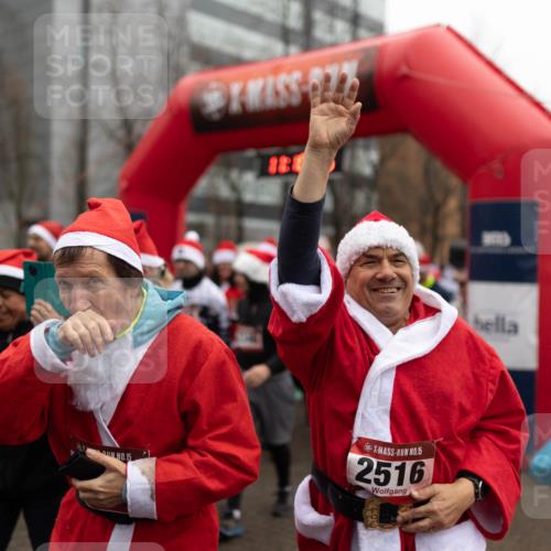 07.12.2025 - St. Pauli X-Mass-Run No. 15 Michael Strokosch http://msf.ph/oto/9363704 07.12.2025 12:10:43 Laufen 15, 15, 2516 meine-sportfotos.de