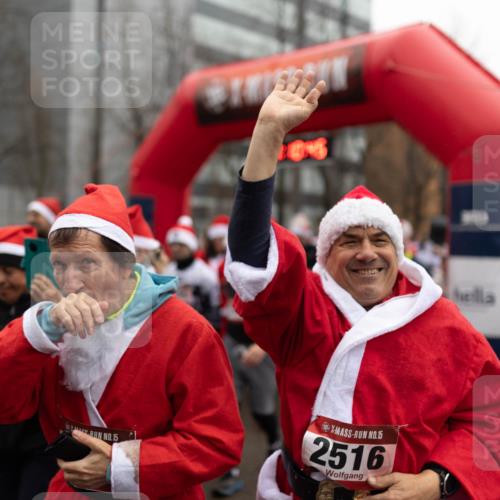 07.12.2025 - St. Pauli X-Mass-Run No. 15 Michael Strokosch http://msf.ph/oto/9363707 07.12.2025 12:10:43 Laufen 15, 15, 2516 meine-sportfotos.de