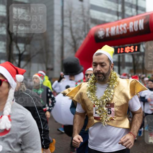 07.12.2025 - St. Pauli X-Mass-Run No. 15 Michael Strokosch http://msf.ph/oto/9363713 07.12.2025 12:10:49 Laufen 15, 5, 5600 meine-sportfotos.de