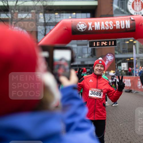 07.12.2025 - St. Pauli X-Mass-Run No. 15 Michael Strokosch http://msf.ph/oto/9363734 07.12.2025 12:14:09 Laufen 1910, 18, 14, 11, 5, 3689 meine-sportfotos.de