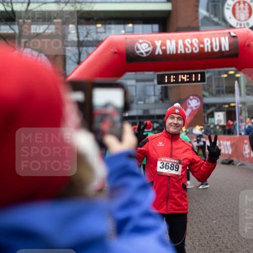 07.12.2025 - St. Pauli X-Mass-Run No. 15 Michael Strokosch http://msf.ph/oto/9363735 07.12.2025 12:14:09 Laufen 1910, 11, 14, 11, 15, 3689 meine-sportfotos.de