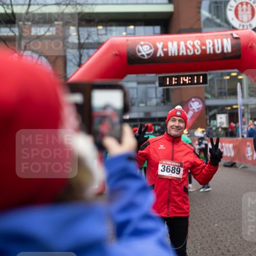 07.12.2025 - St. Pauli X-Mass-Run No. 15 Michael Strokosch http://msf.ph/oto/9363737 07.12.2025 12:14:09 Laufen 1919, 18, 14, 11, 5, 3689 meine-sportfotos.de