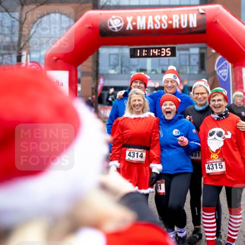 07.12.2025 - St. Pauli X-Mass-Run No. 15 Michael Strokosch http://msf.ph/oto/9363760 07.12.2025 12:14:33 Laufen 11, 14, 35, 4314, 4, 5, 431, 15, 4315 meine-sportfotos.de