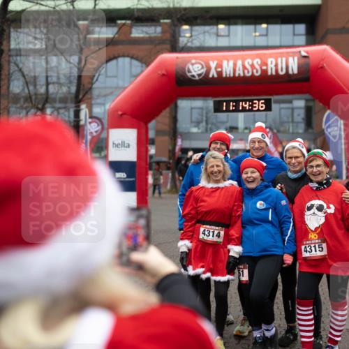 07.12.2025 - St. Pauli X-Mass-Run No. 15 Michael Strokosch http://msf.ph/oto/9363772 07.12.2025 12:14:35 Laufen 11, 14, 36, 4314, 4315, 3819, 1910 meine-sportfotos.de