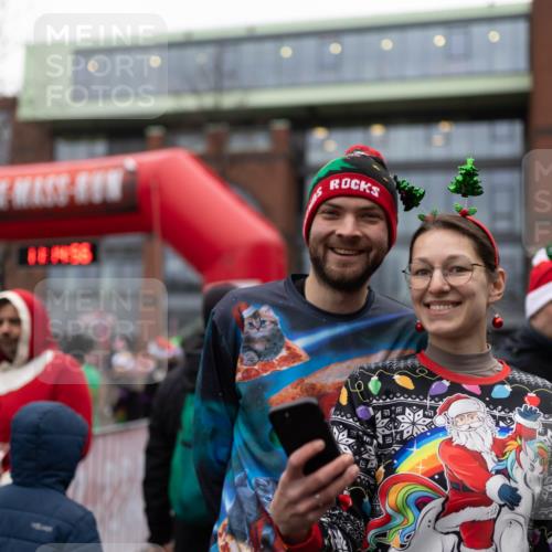 07.12.2025 - St. Pauli X-Mass-Run No. 15 Michael Strokosch http://msf.ph/oto/9363794 07.12.2025 12:14:55 Laufen  meine-sportfotos.de